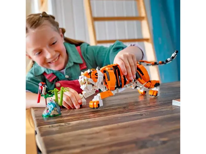 31129 Majestic Tiger