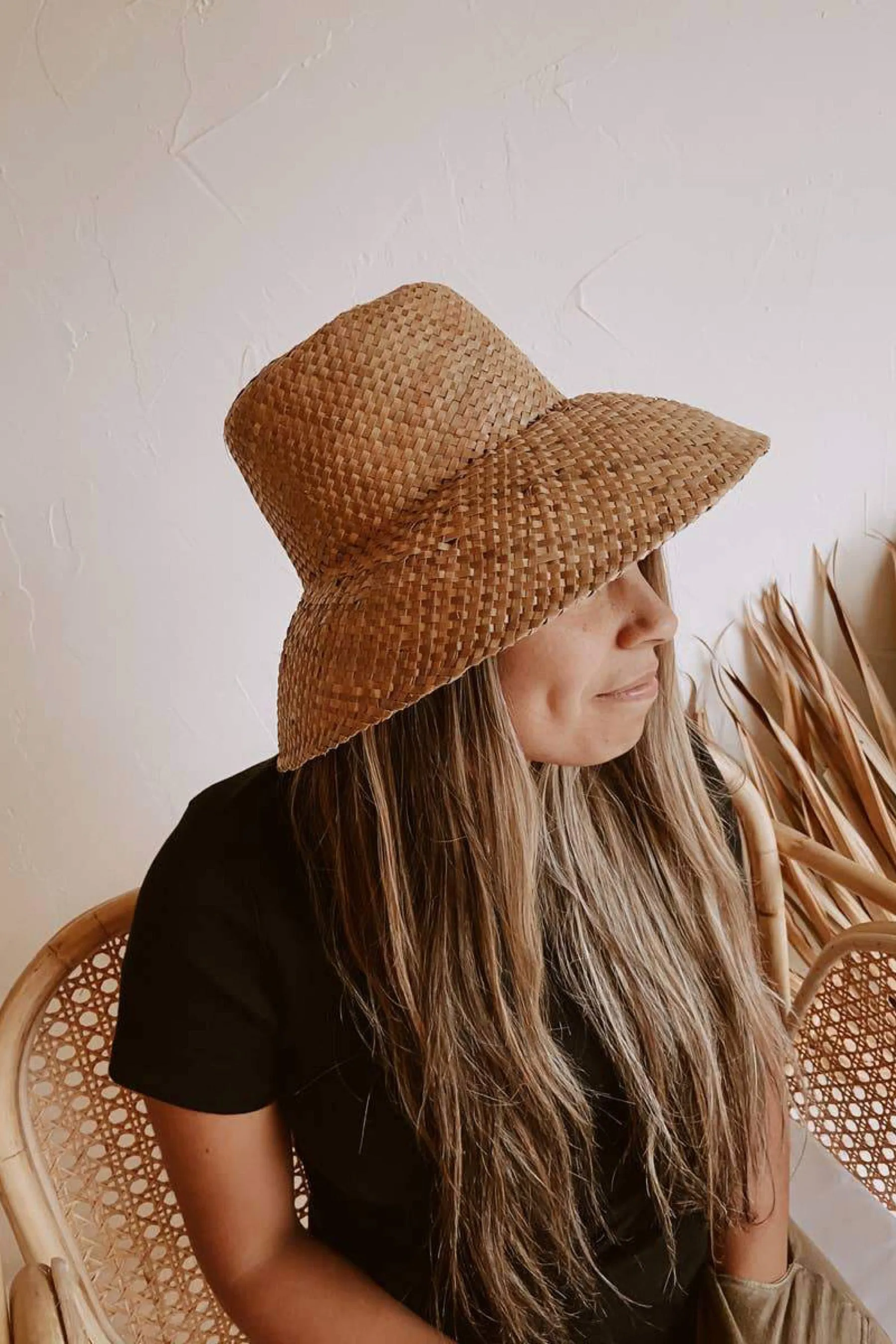 Amber Woven Bucket
