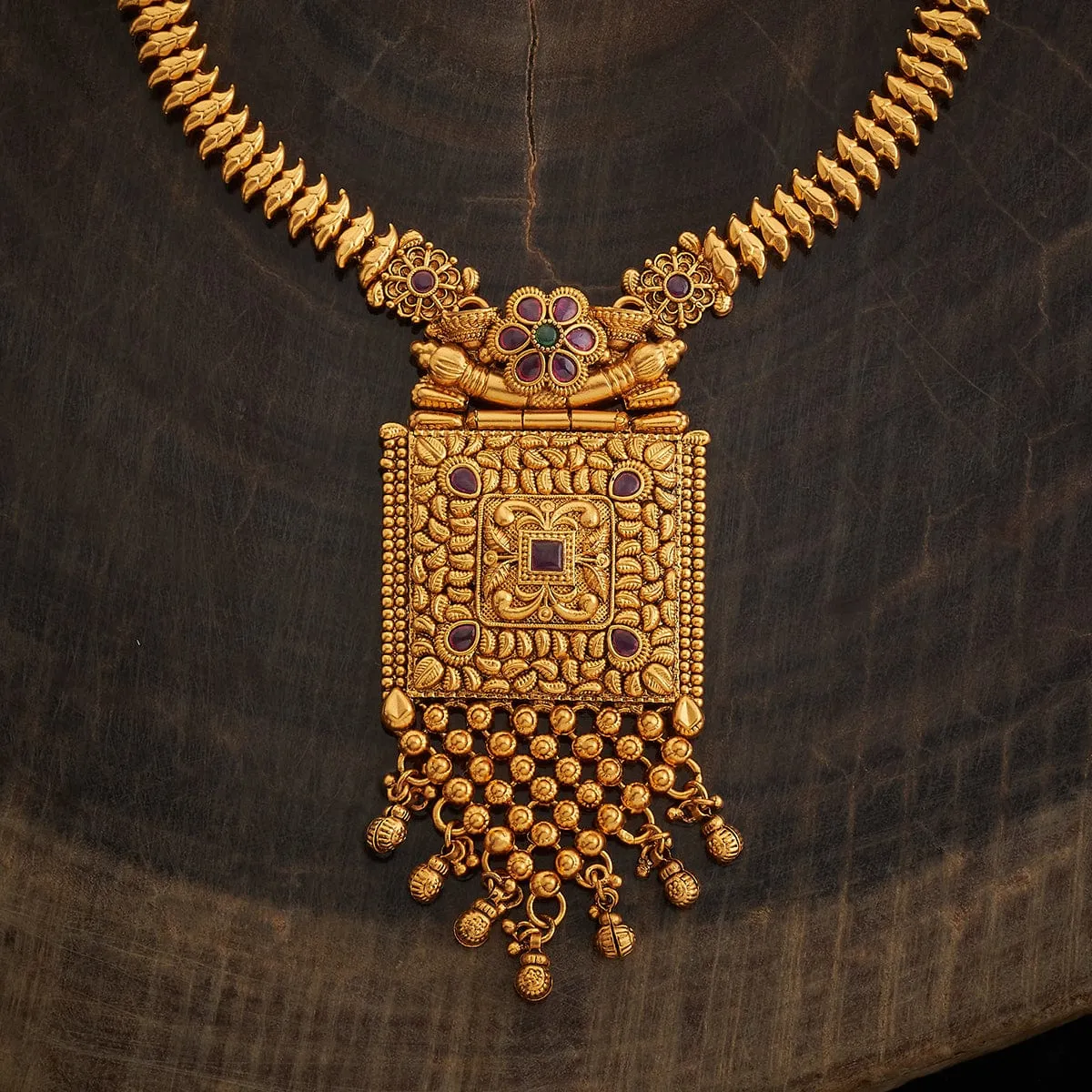 Antique Necklace 173901
