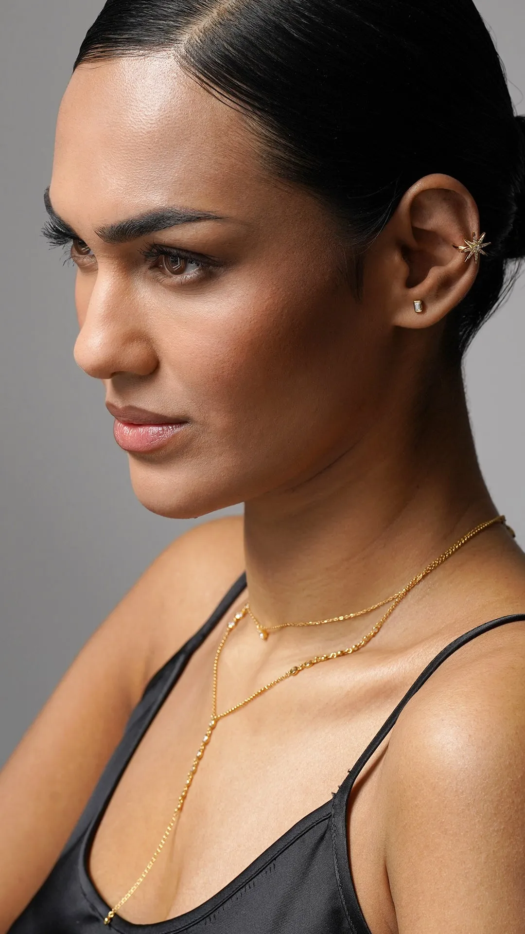 Seema Stud 9K Yellow Gold