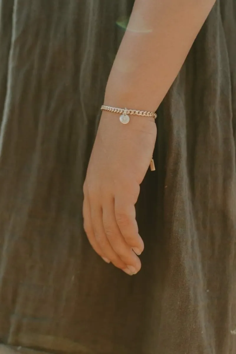 Single Pearl Bracelet - Gold