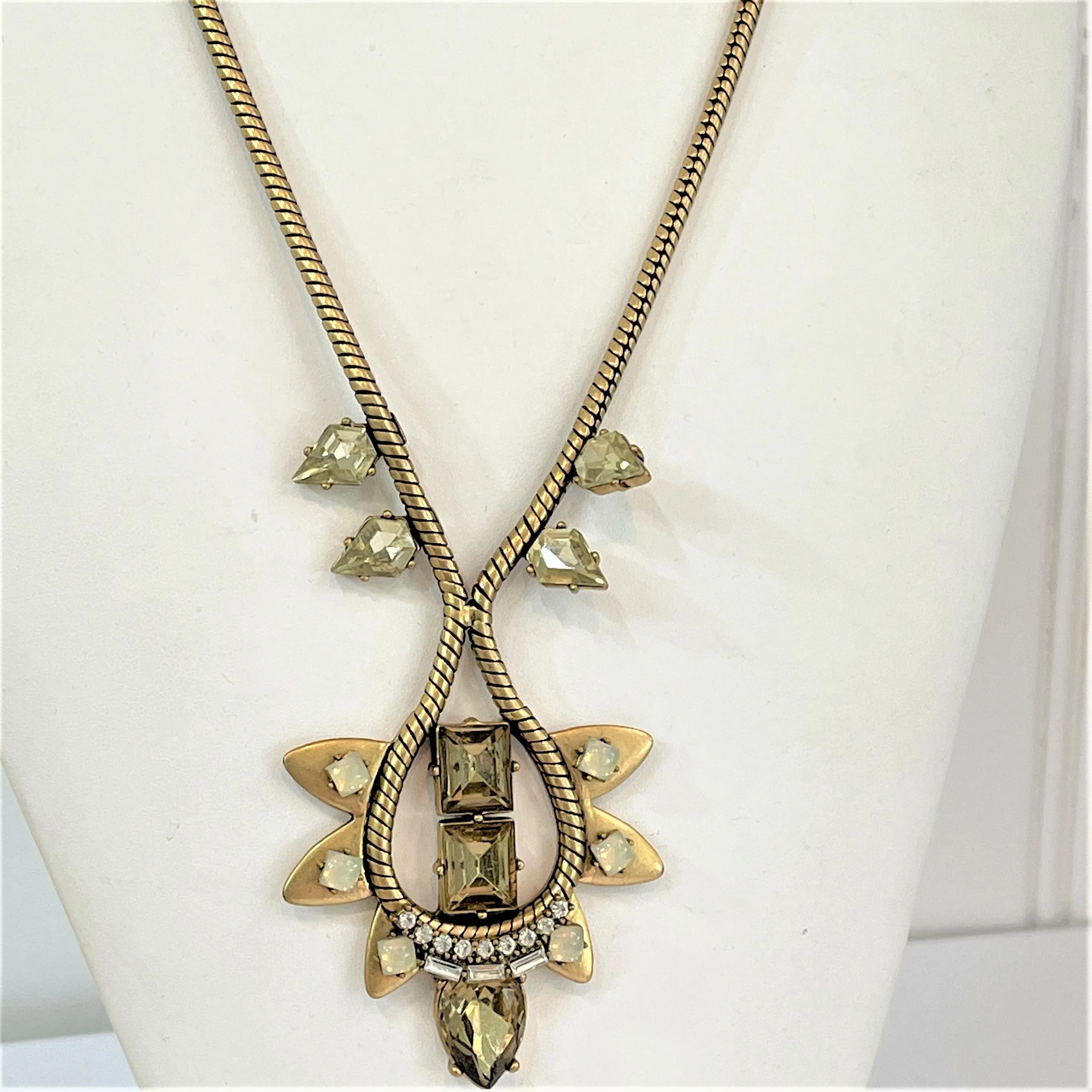 Stella & Dot USA Vintage Pendant